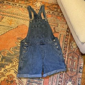Gap denim overall shorts